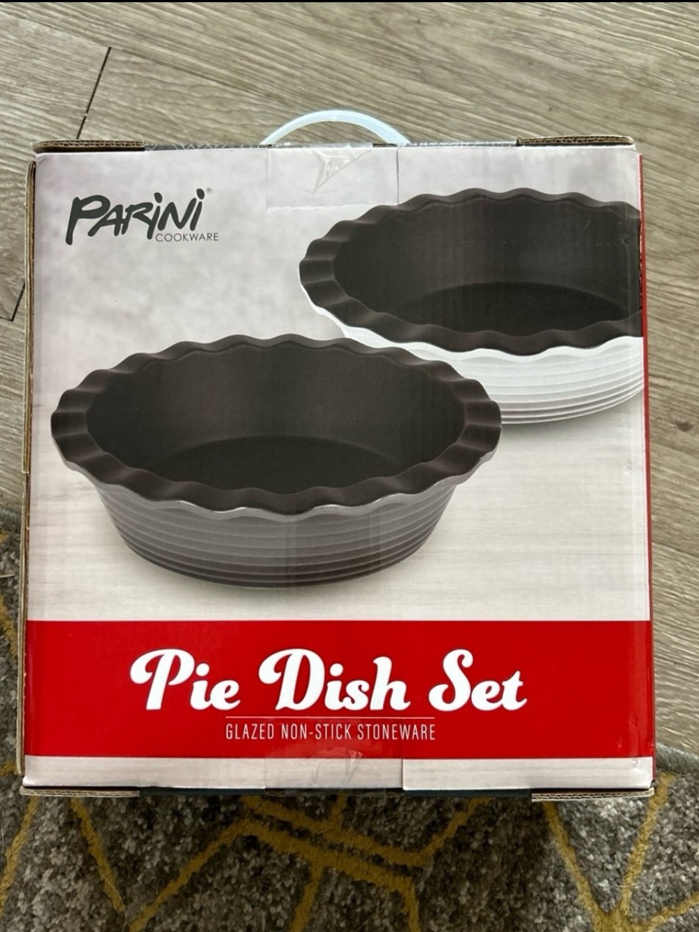Stoneware Pie Dishes set